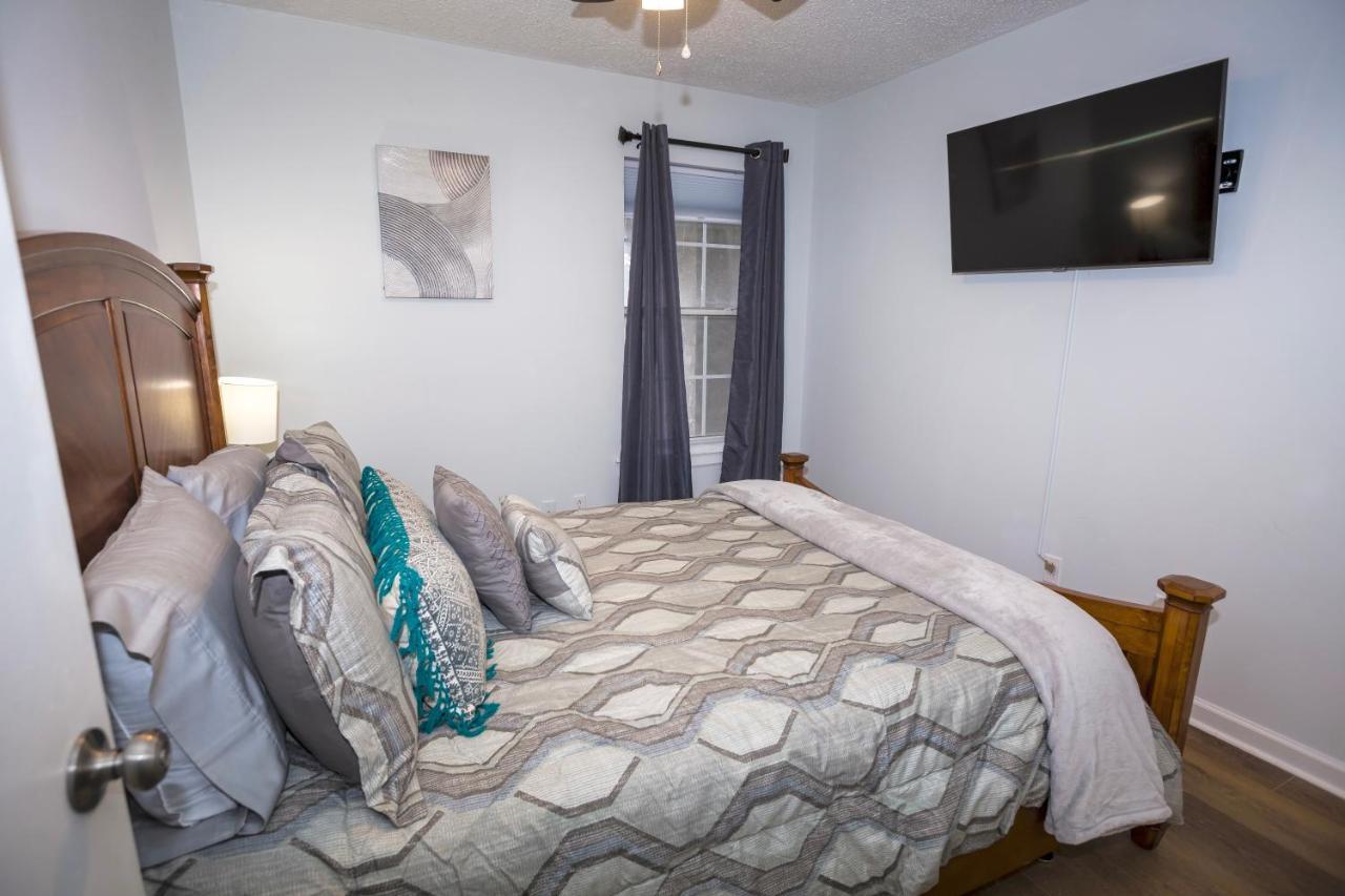 Elegant 3 Bedroom Apt With Free Parking And Balcony Nashville Dış mekan fotoğraf